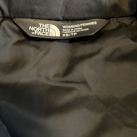 The north face vest . Size XS - Picture 3 of 9